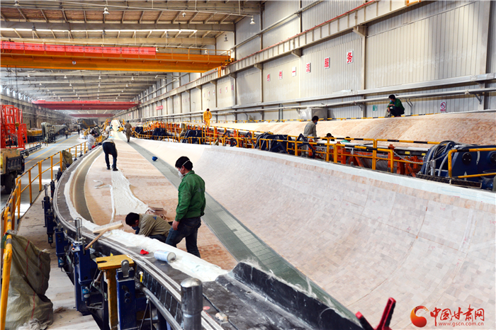 “擰緊”防控閥 打出“組合拳”——玉門市三向發(fā)力推動疫情防控、復(fù)工復(fù)產(chǎn)、脫貧攻堅齊頭并進(jìn)（圖）