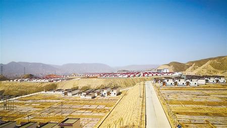 【決戰(zhàn)決勝脫貧攻堅 甘肅省決戰(zhàn)決勝脫貧攻堅主題全媒體集中采訪活動】走進(jìn)劉家峽鎮(zhèn)城北新村