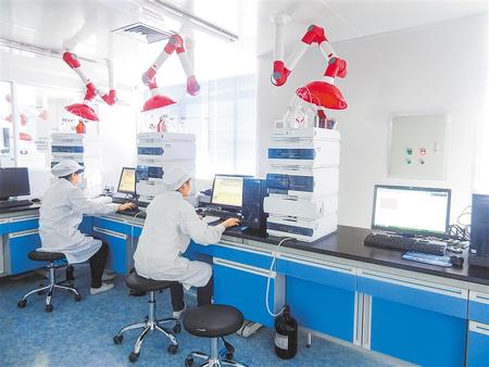 【抓“六穩(wěn)” 促“六?！薄繙p輕企業(yè)負擔 幫助渡過難關(guān)