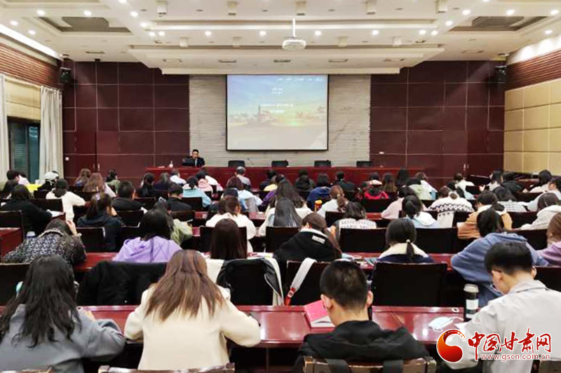 《玉帛之路、青銅之路與“金玉良緣”“金聲玉振”的文化原型》報告會在西北師范大學(xué)舉行