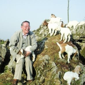 中國(guó)工程院院士任繼周向蘭大捐贈(zèng)260萬(wàn)元