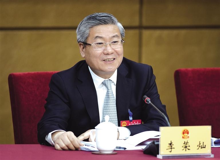 李榮燦在參加城關(guān)代表團審議時強調(diào) 打造宜居宜業(yè)宜游品質(zhì)區(qū) 努力為全面建設(shè)現(xiàn)代化中心城市作更大貢獻(xiàn)