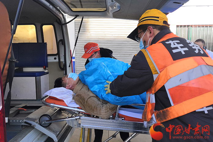 19分鐘緊急救援，永登車站為旅客開辟生命通道