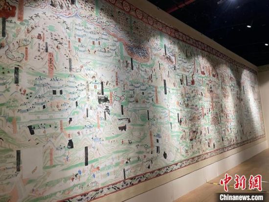 圖為展覽現(xiàn)場?！〗瓧顭?攝