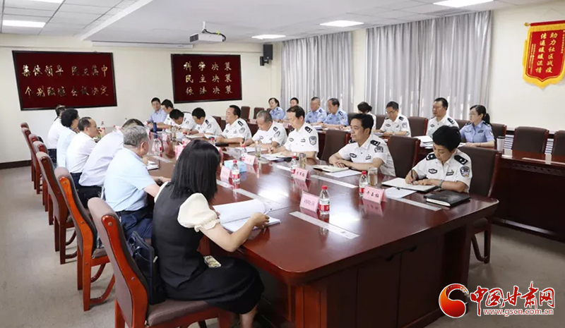 甘肅第二批政法隊伍教育整頓省級第二駐點指導(dǎo)組進(jìn)駐省司法廳開展調(diào)研督導(dǎo)